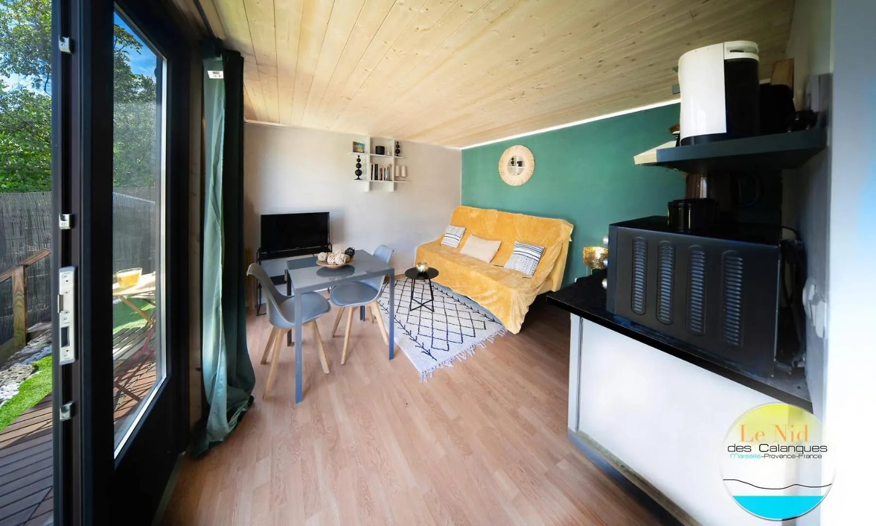 Le Nid Des Calanques Et Son Jacuzzi Appartement Marseilles Frankrijk