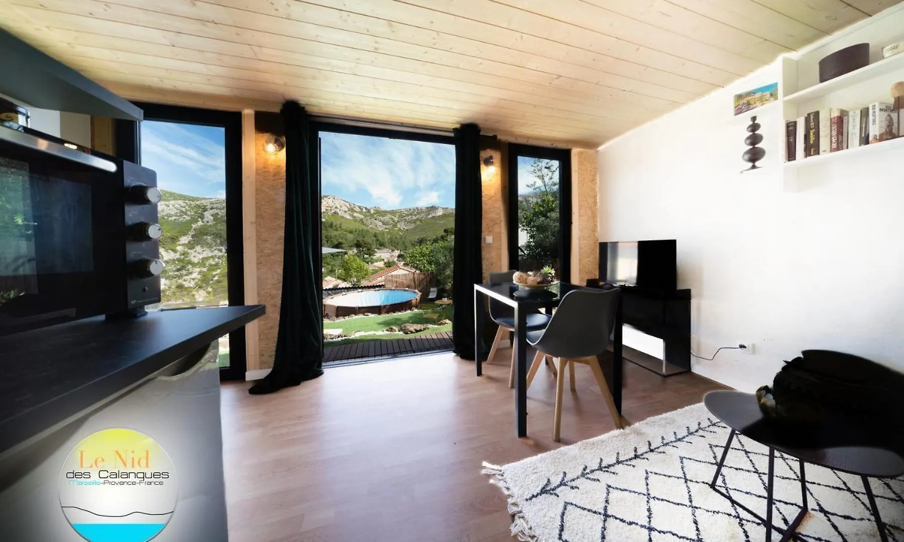 Le Nid Des Calanques Et Son Jacuzzi Appartement Marseilles