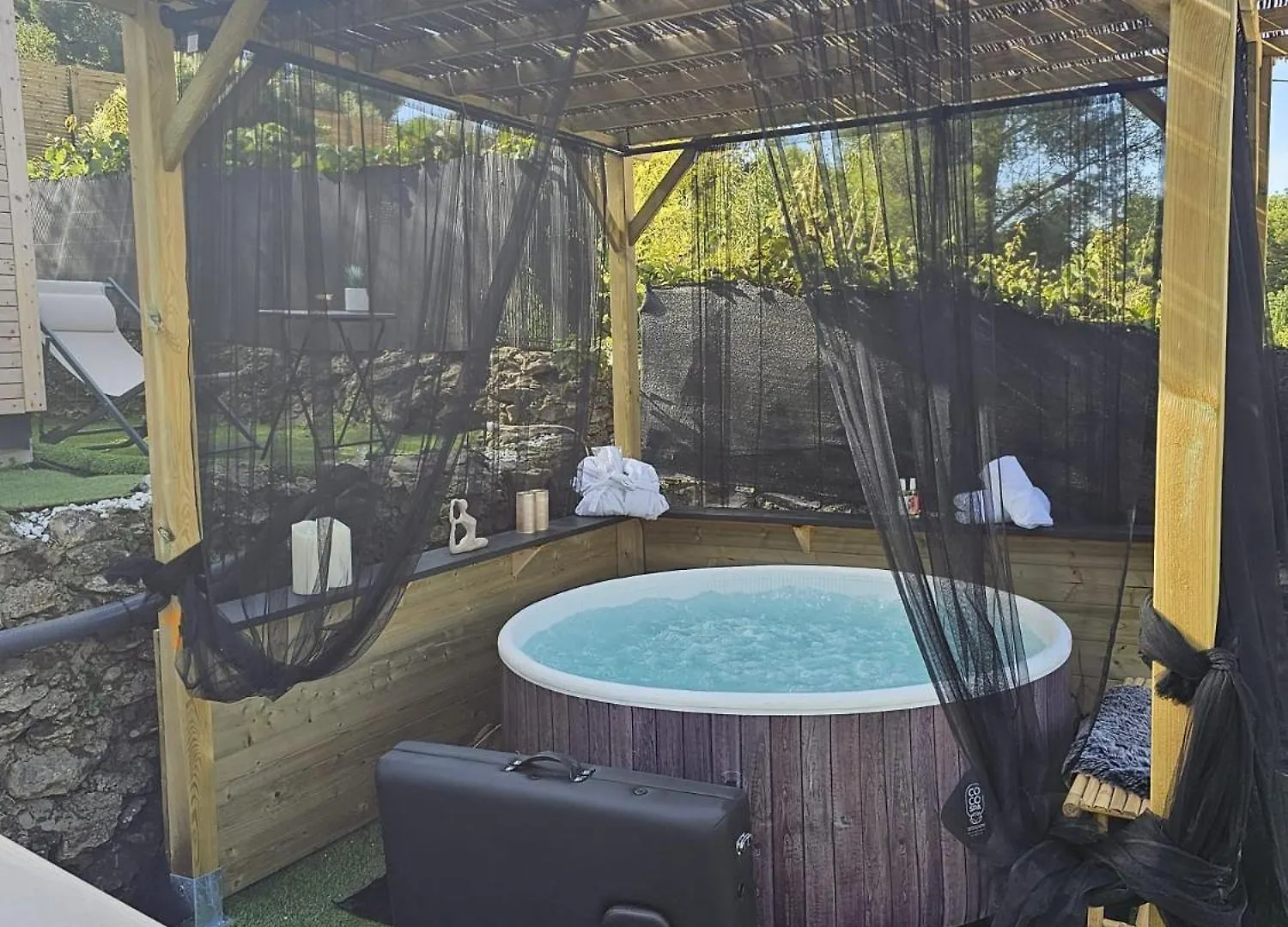 Le Nid Des Calanques Et Son Jacuzzi Appartement Marseilles 0*,